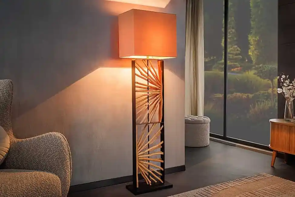 Dokud Zásoby Vydrží Designová stojací lampa Surinam přírodní dřevo longan 165cm béžová