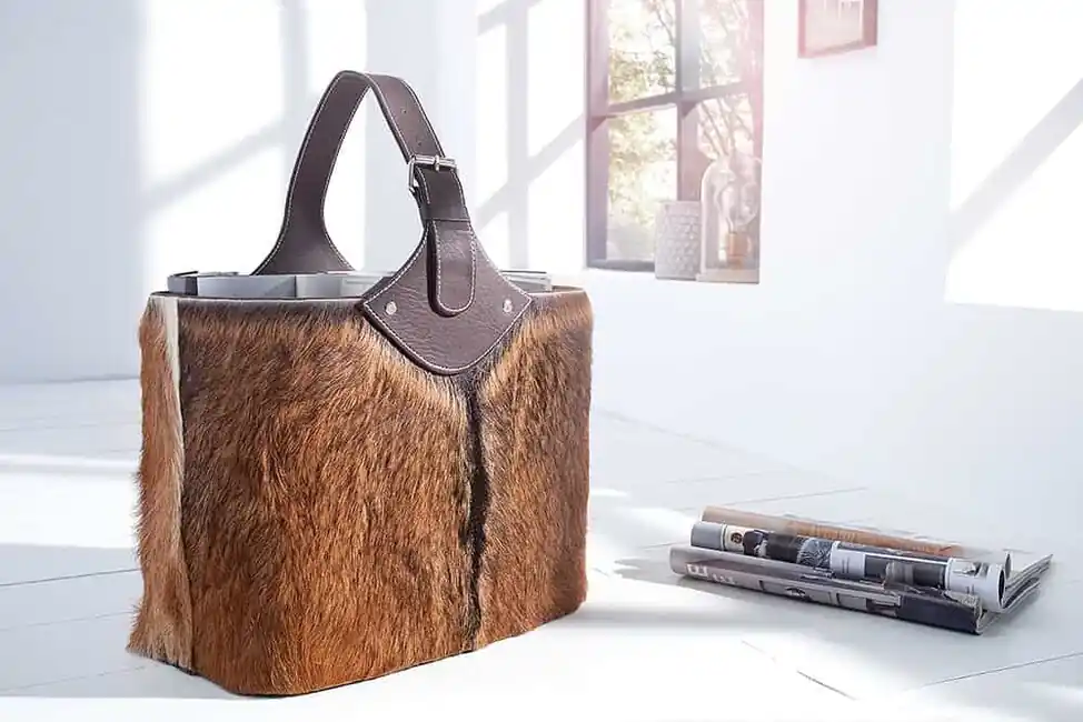 Designový kožený stojan na časopisy z pravé kůže a z pravé kožešiny Cenový Hit