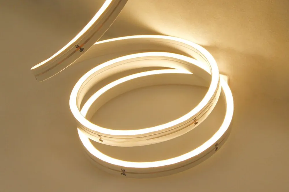Autentický LED NEON 4x8 MM WIRELI WC 173lm 9,6W 0,8A 12V (bílá studená)